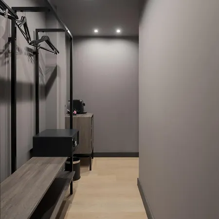 Hotel Livvo La Escarlata 4*