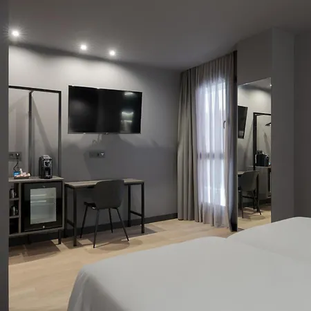 Hotel Livvo La Escarlata